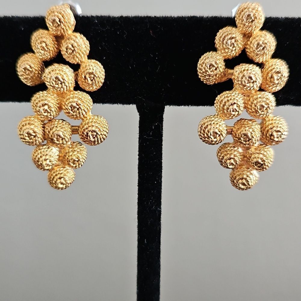 Vintage Gold Drop Earrings